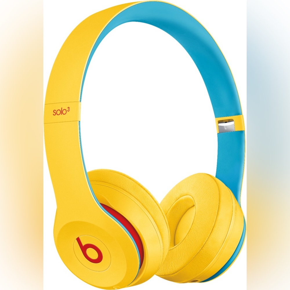 Beats solo 3 headphones